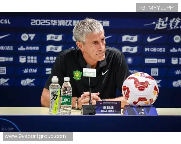 拉米罗首次公开带队训练分组对抗战术布局引关注