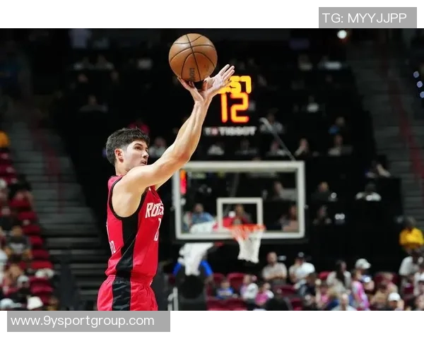 谢泼德31分惊艳全场火箭凭借顽强防守战胜勇士