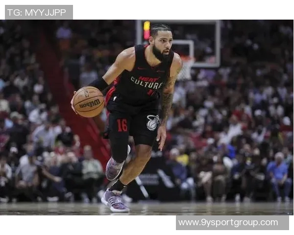 凯莱布乐福替补出战26分钟表现抢眼三分球命中率高达375贡献13分5板4助