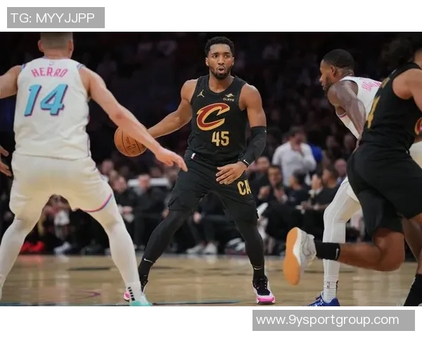 阿德巴约缺席热火对决骑士鲍威尔与维金斯迎战米切尔与加兰