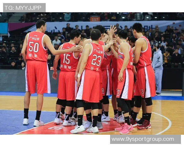 广厦卫冕梦碎辽宁展现船森风格的十分钟一节CBA精彩对决