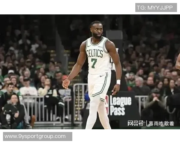 杰伦布朗惊叹斯科蒂巴恩斯力量超群或许有超雄综合征的可能性